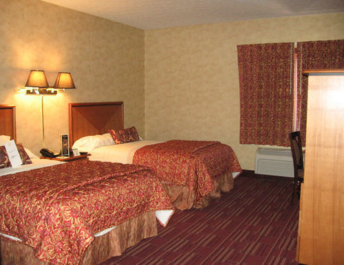Bertram Inn And Conference Center Aurora Bagian luar foto